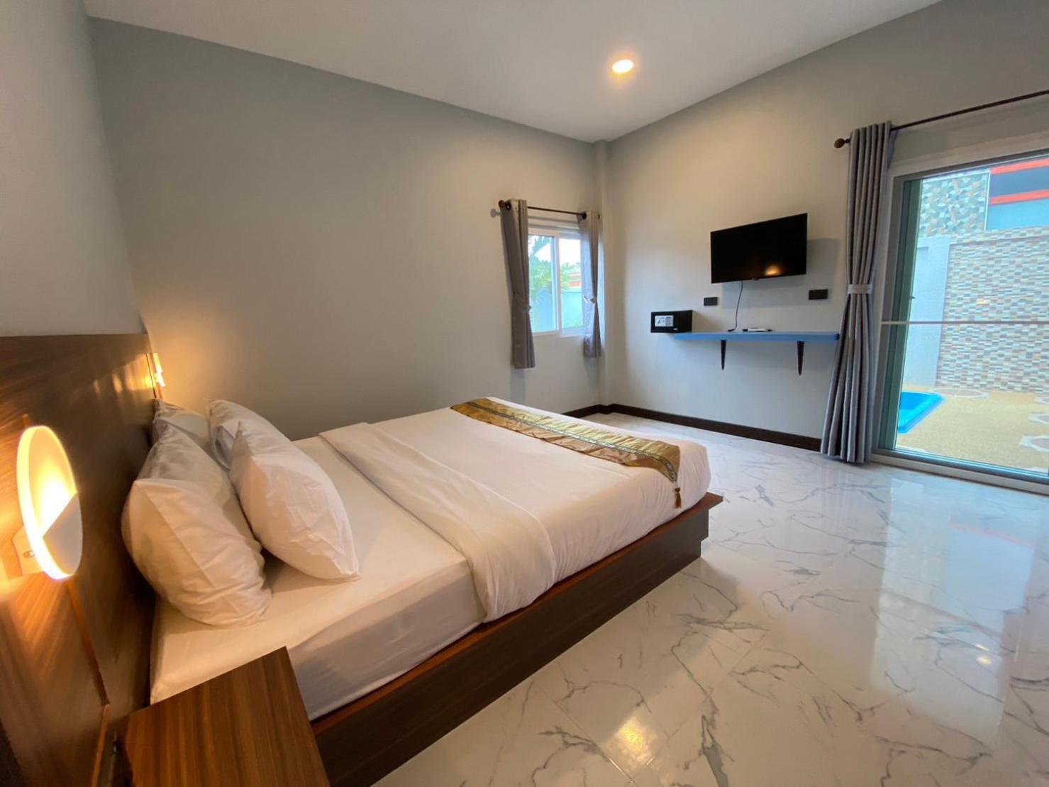 Blue Aura Pool Villa Nai Yang Luaran gambar